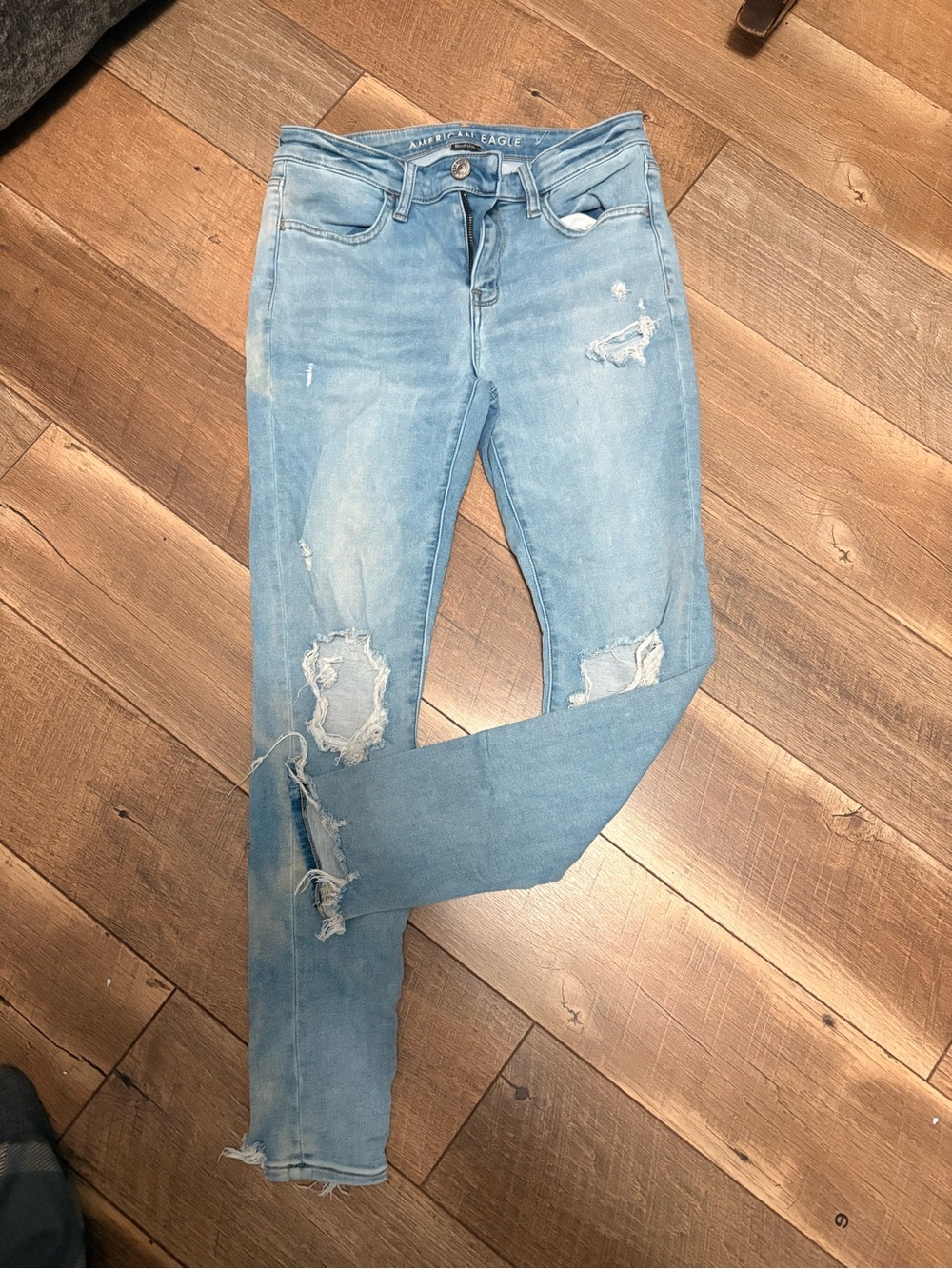 Very Comfortable American Eagle Outfitters Light Blue Ripped Skinny Jeans